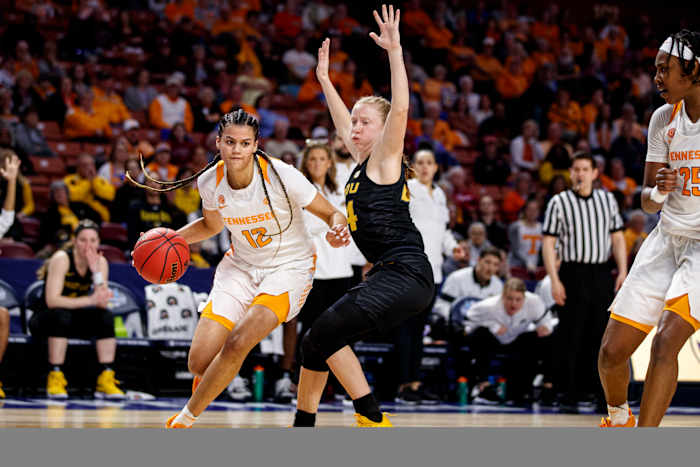 20200305_WB_SEC Tournament_Missouri_CJ_026